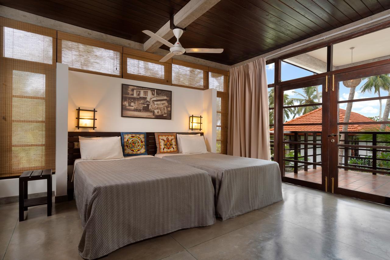 Hotel Seven Turtles Tangalle Exterior foto