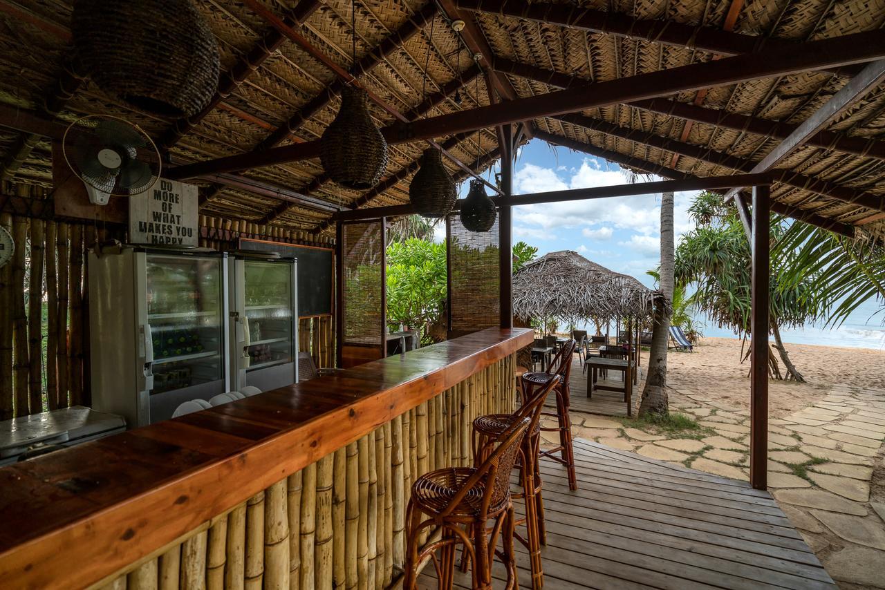 Hotel Seven Turtles Tangalle Exterior foto