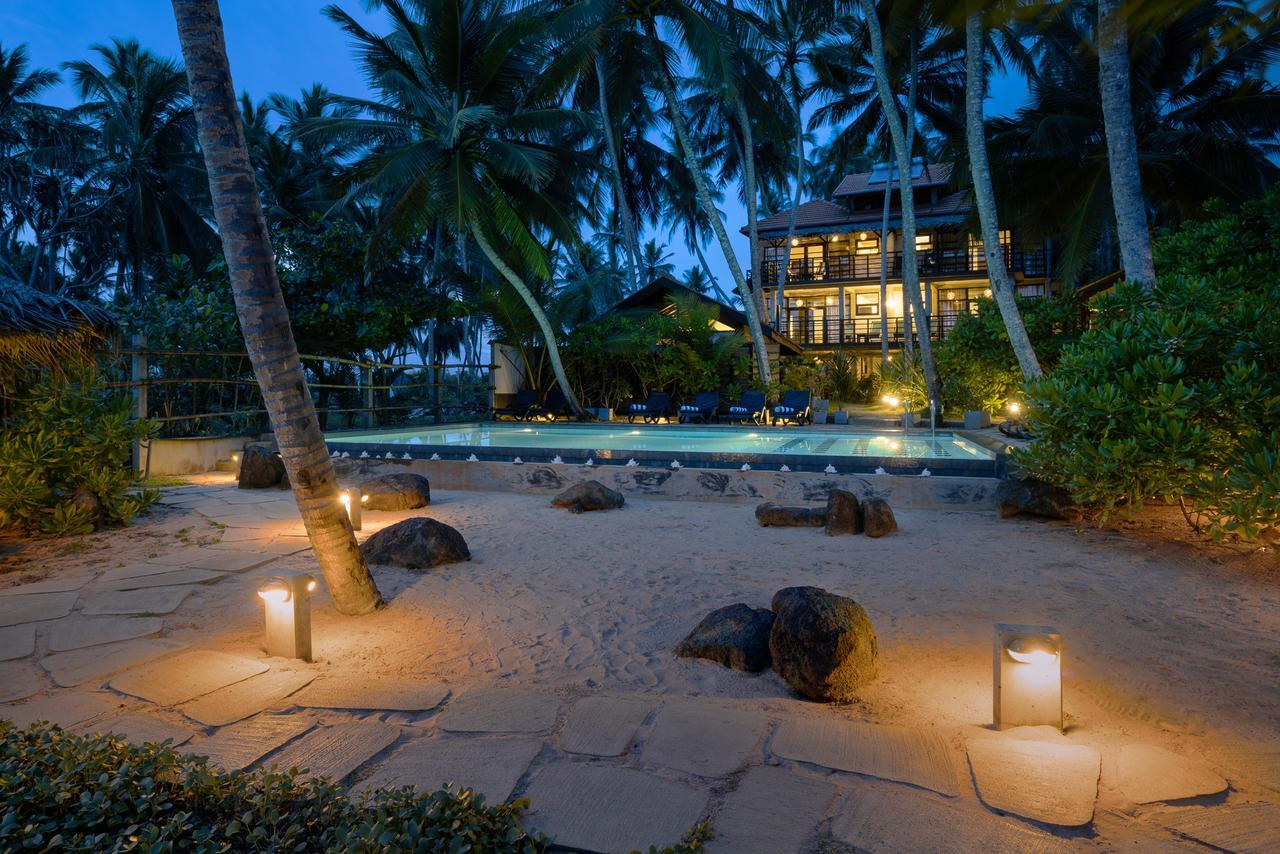 Hotel Seven Turtles Tangalle Exterior foto